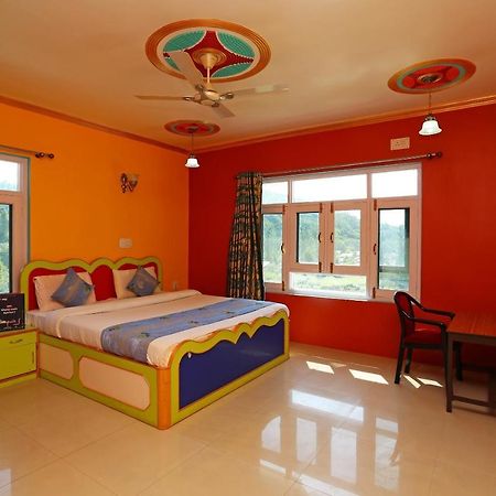 Super Oyo Hotel El Classics Srīnagar Zewnętrze zdjęcie